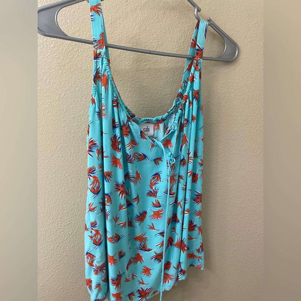 Women’s CAbi tank top Turquoise bird of paradise XS (4)